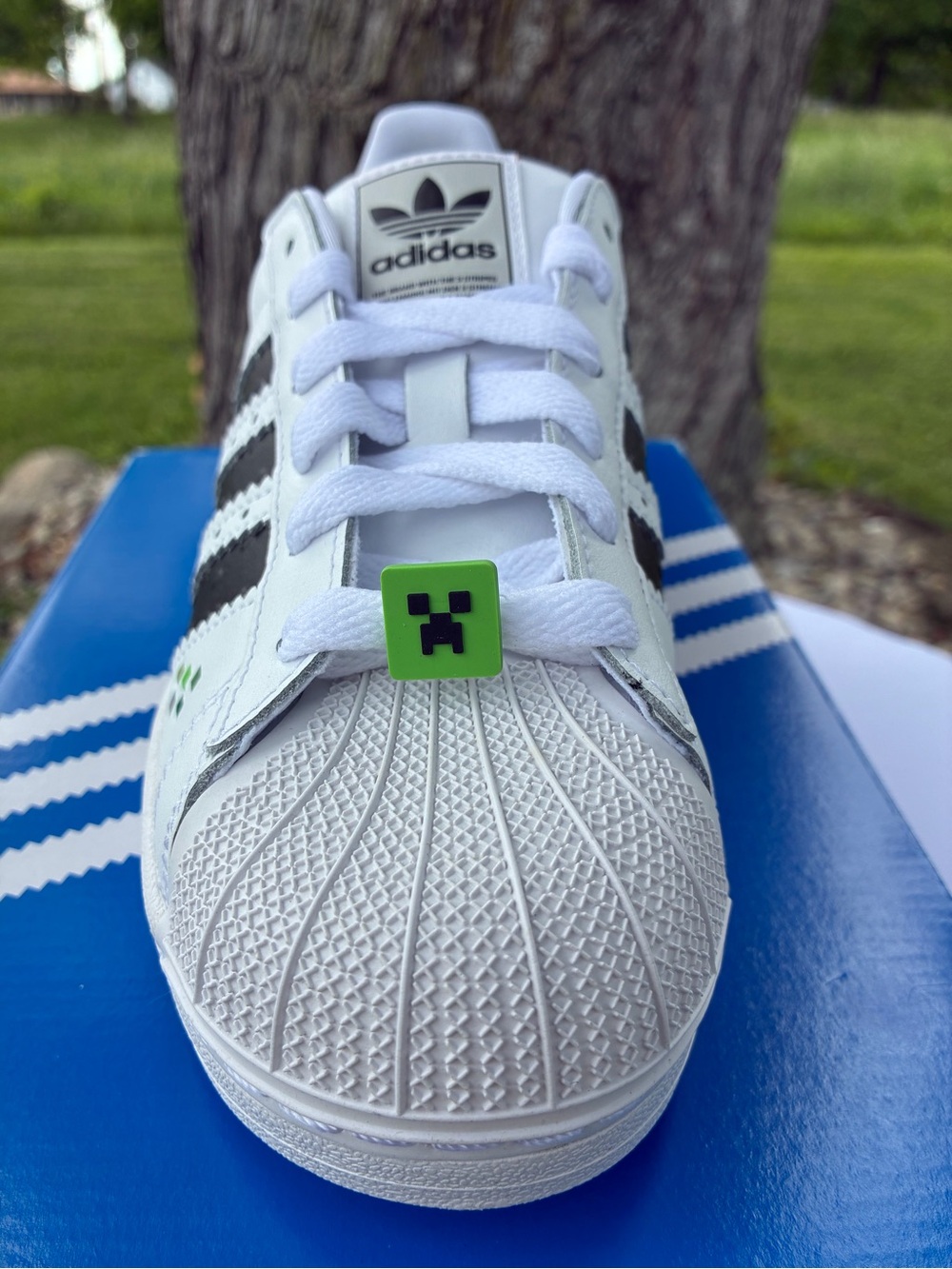 Kids Size 6.5 Adidas Superstar II J Minecraft JQ8749 NEW